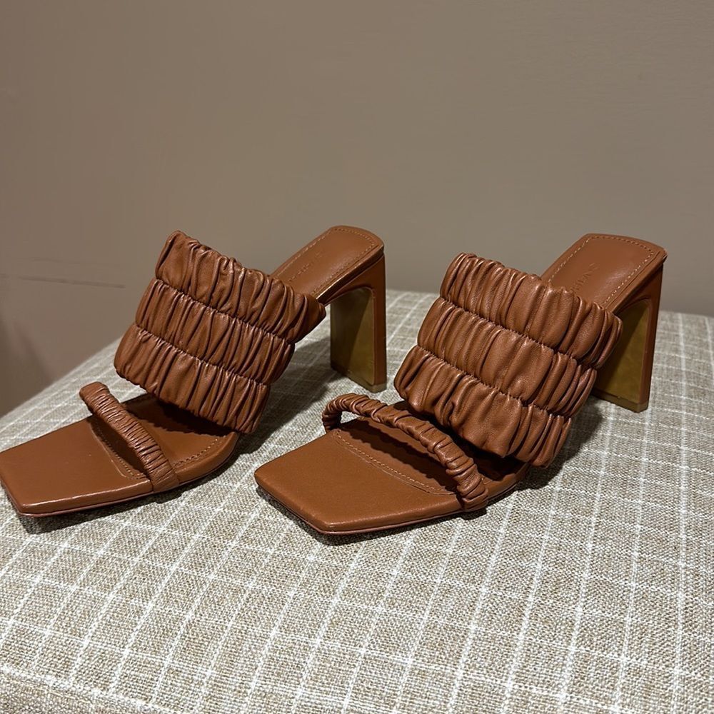 Jonathan Simkhai Felix Elastic 3.5 In Heeled Mule… - image 5